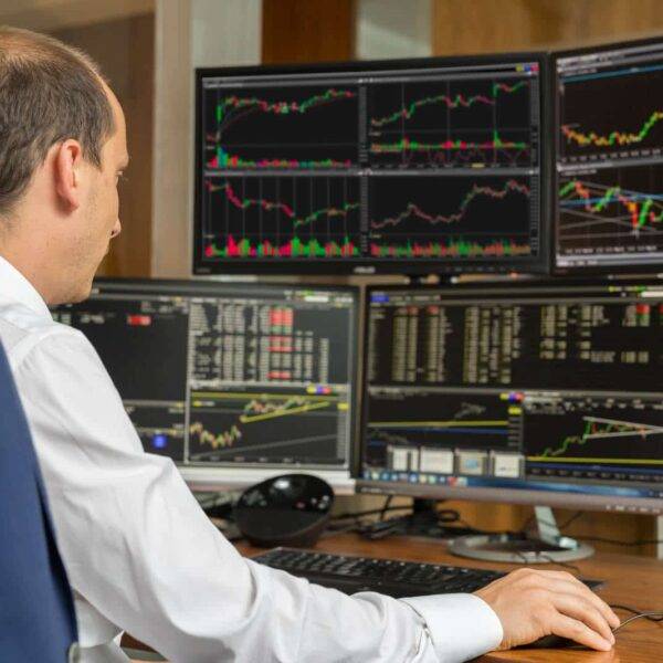 How to Become a Day Trader in Holland?
